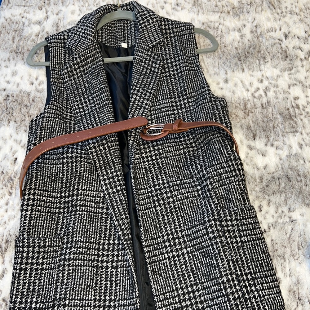 Sleeveless Vest